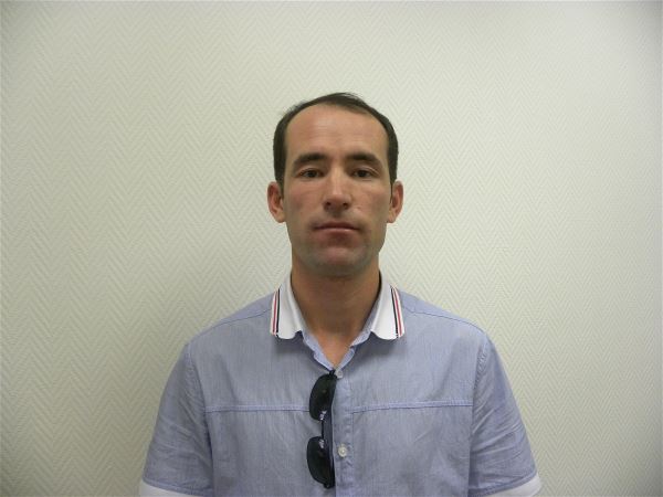 Садовник Азимжон